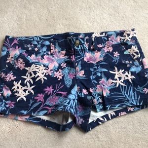 Hawaiin shorts
